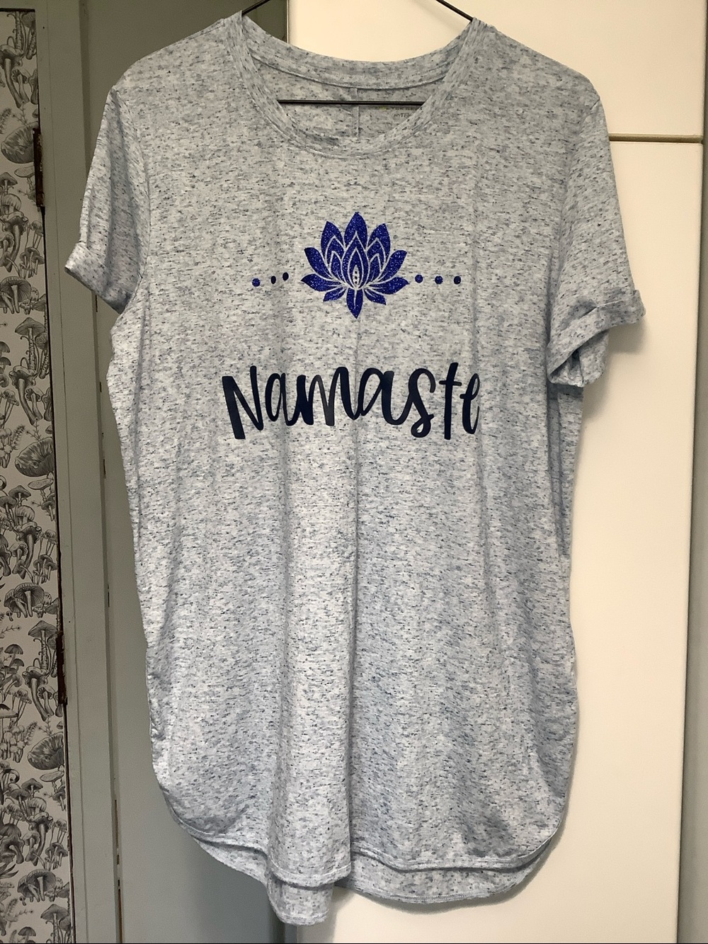 tek gear Gray Short Sleeve Tee with Blue Lotus "Namaste" Print